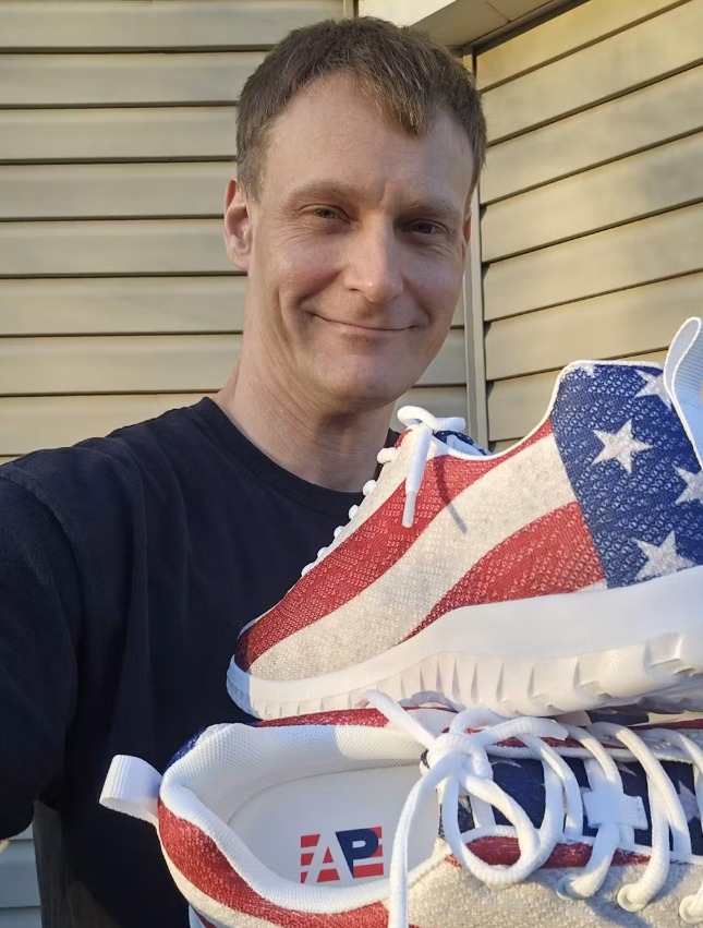 Men's Star-Spangled Sneaks: Shoe Off Your Patriotism!