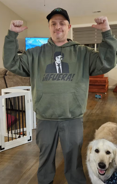 Javier Milei ¡AFUERA! Hoodie - 4LibertyShop.com